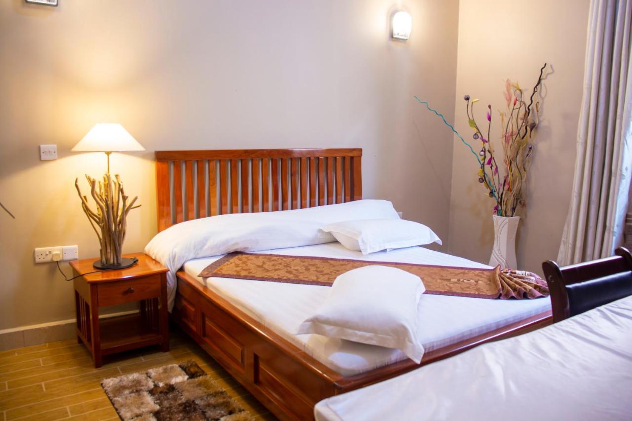 Lush Garden Business Hotel Arusha Ngoại thất bức ảnh