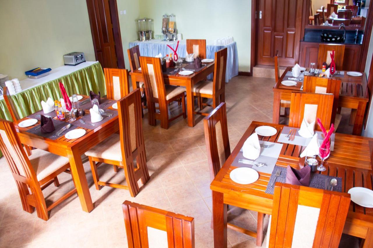 Lush Garden Business Hotel Arusha Ngoại thất bức ảnh